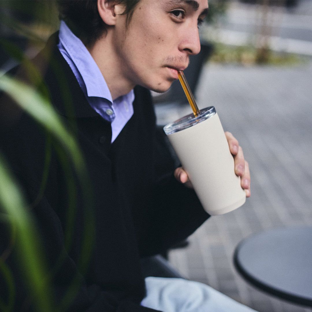 TO GO TUMBLER 480ml with straw